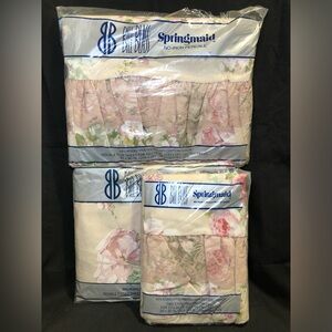 VINTAGE BILL BLASS DOUBLE FITTED (FULL) SHEET SET WITH 2 STANDARD PILLOW CASES